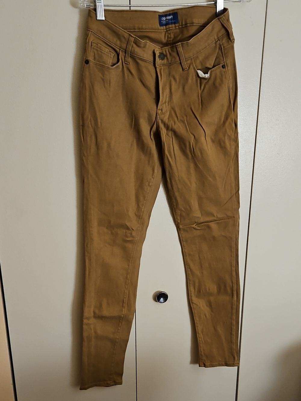 Old Navy Women's Skinny Jeans in Camel